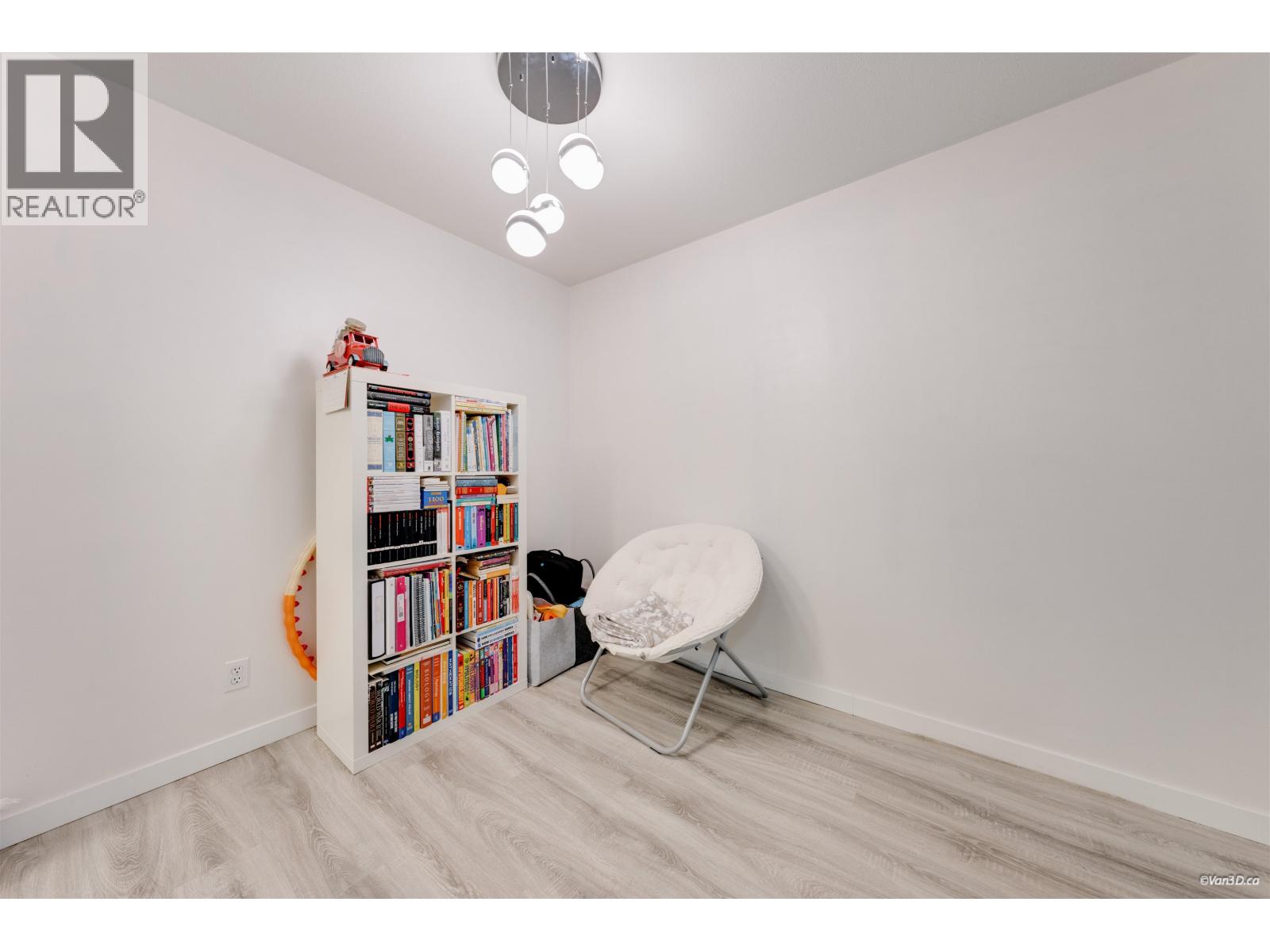 208 515 Whiting Way, Coquitlam, British Columbia  V3J 7W9 - Photo 24 - R3063375