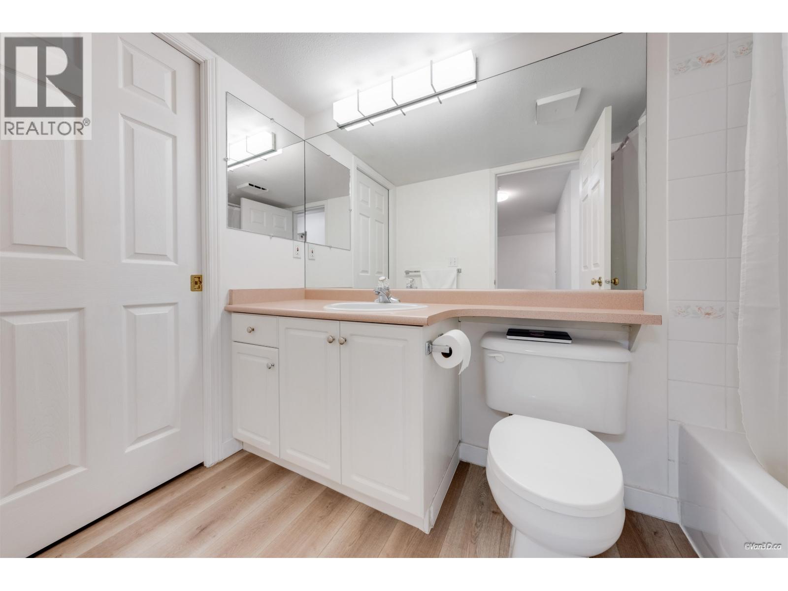 208 515 Whiting Way, Coquitlam, British Columbia  V3J 7W9 - Photo 8 - R3063375