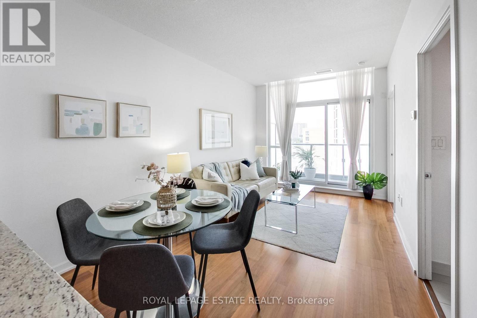 501 - 70 Forest Manor Road, Toronto, Ontario  M2J 0A9 - Photo 8 - C12494342