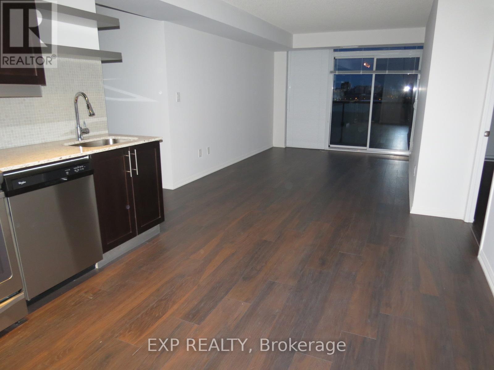 1501 - 400 Adelaide Street, Toronto, Ontario  M5A 1N4 - Photo 4 - C12494348