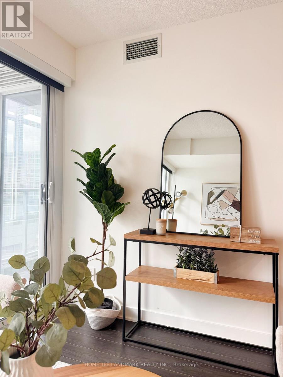 1110 - 19 Bathurst Street, Toronto, Ontario  M5V 0N2 - Photo 10 - C12494352