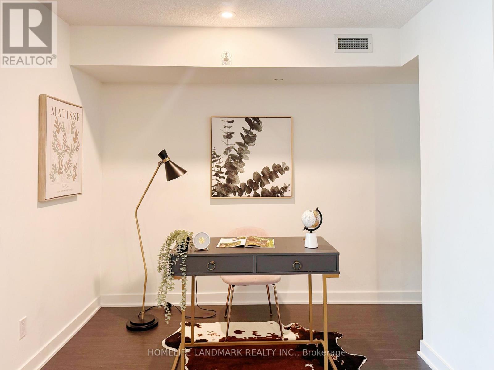 1110 - 19 Bathurst Street, Toronto, Ontario  M5V 0N2 - Photo 8 - C12494352