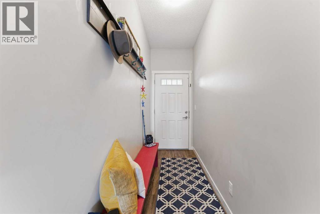 205, 428 Nolan Hill Drive Nw, Calgary, Alberta  T3R 0V4 - Photo 5 - A2245767