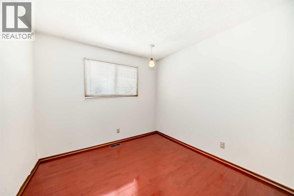 5248 Barron Drive Nw, Calgary, Alberta  T2L 1T6 - Photo 27 - A2256460