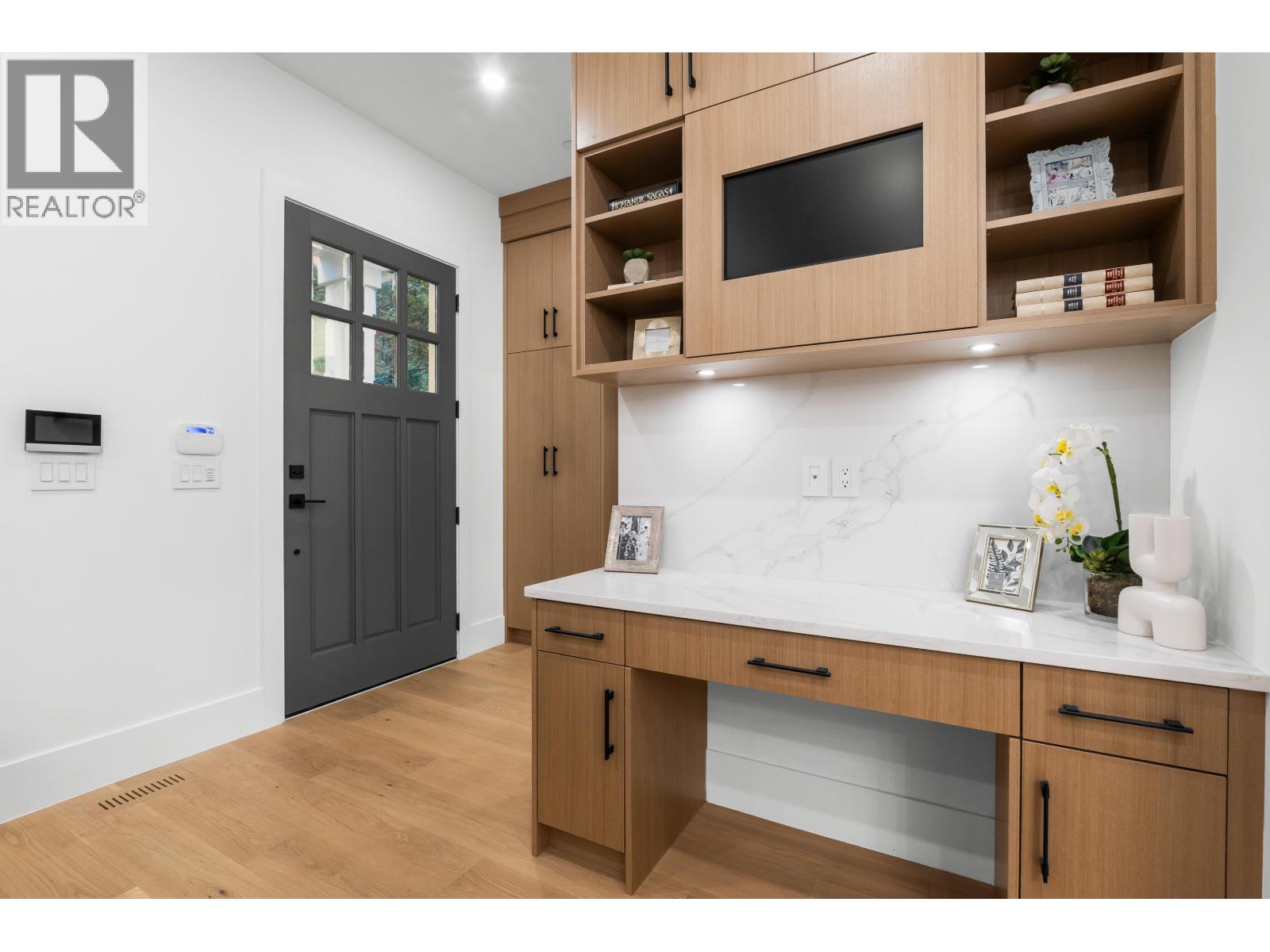 1 1166 E 11th Avenue, Vancouver, British Columbia  V5T 2G3 - Photo 13 - R3061474