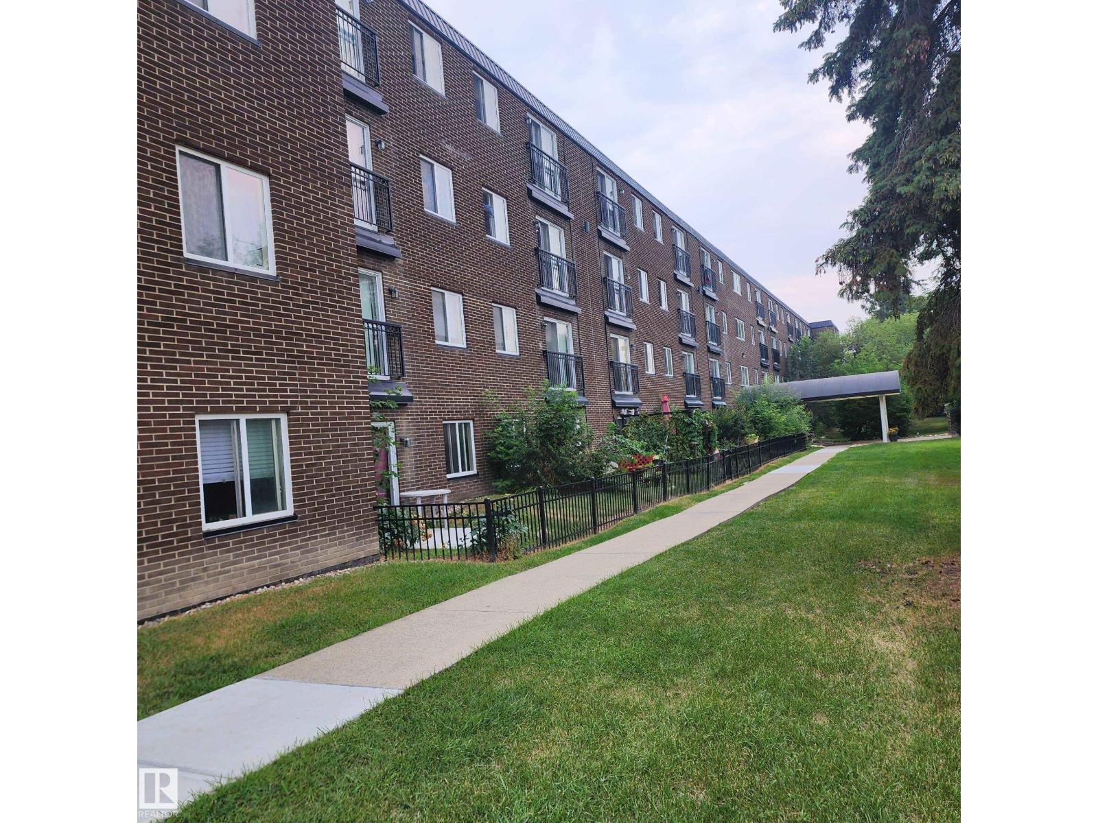 #406 10616 156 St Nw Nw, Edmonton, Alberta  T5P 2S1 - Photo 5 - E4464036