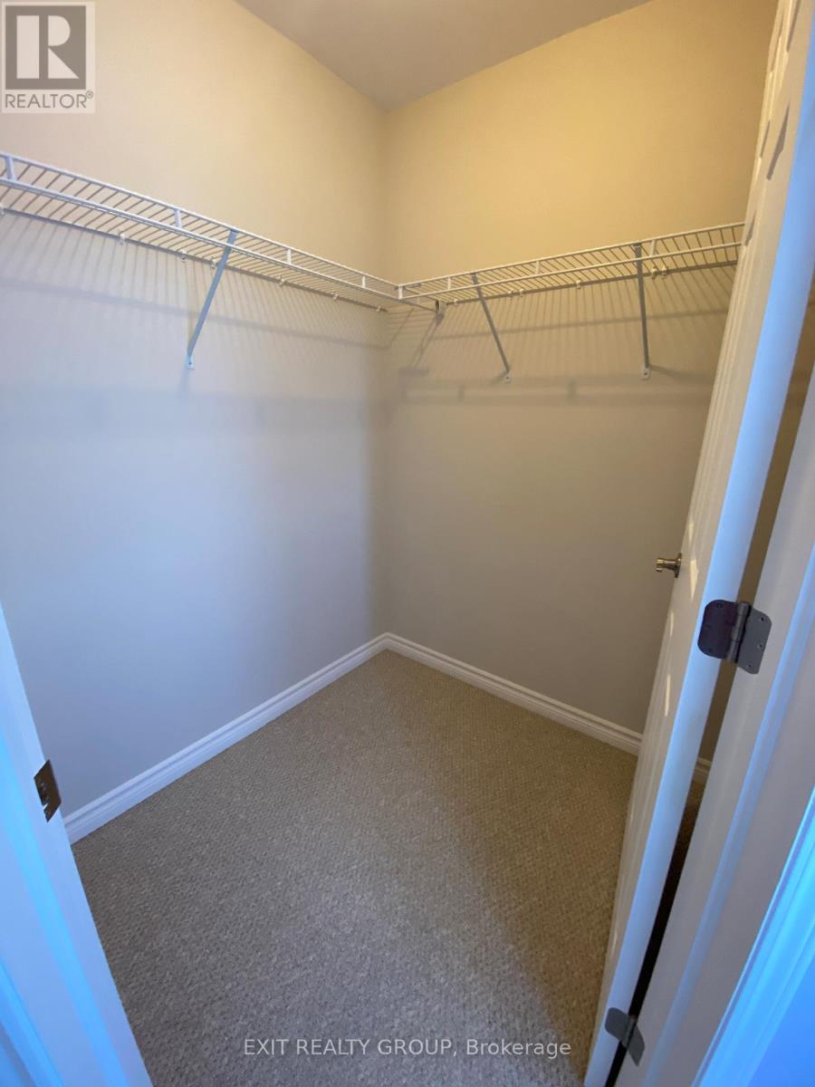 81 Mountain Ash Drive, Belleville, Ontario  K8N 0E3 - Photo 17 - X12321583