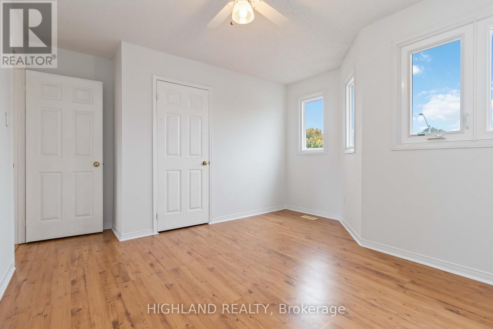 6329 Prairie Circle, Mississauga, Ontario  L5N 5V6 - Photo 20 - W12494340