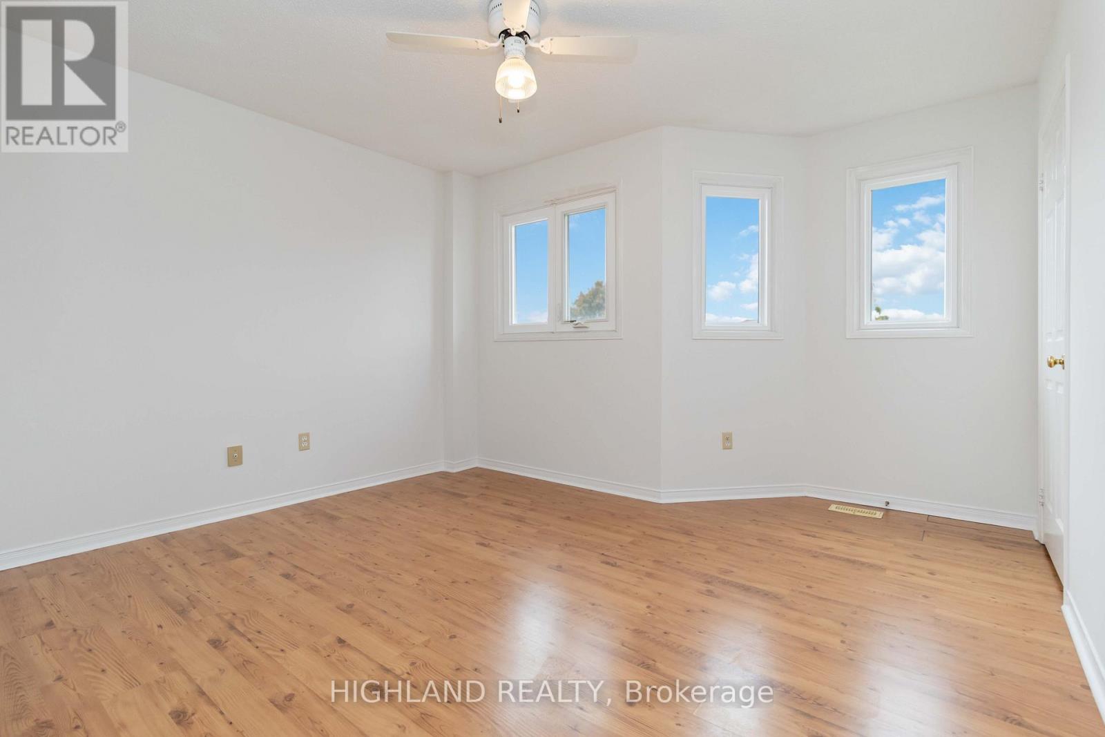 6329 Prairie Circle, Mississauga, Ontario  L5N 5V6 - Photo 21 - W12494340