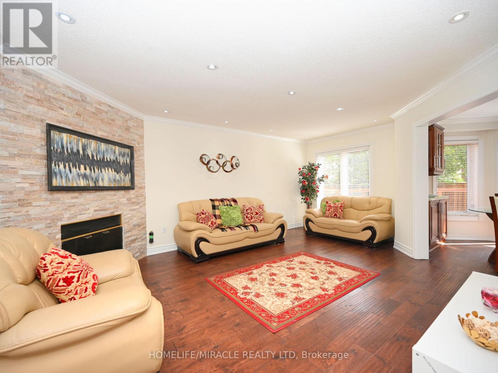 1184 Windsor Hill Boulevard, Mississauga, Ontario  L5V 1N9 - Photo 18 - W12494350