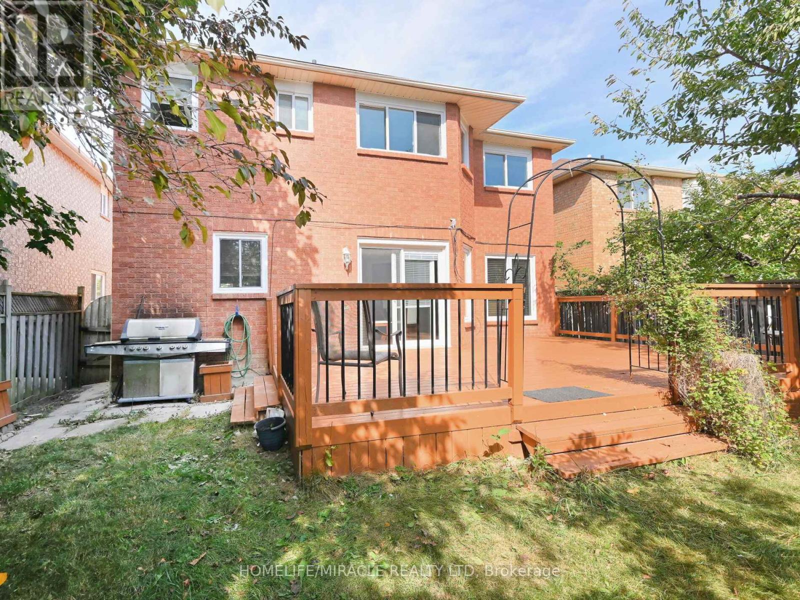 1184 Windsor Hill Boulevard, Mississauga, Ontario  L5V 1N9 - Photo 35 - W12494350