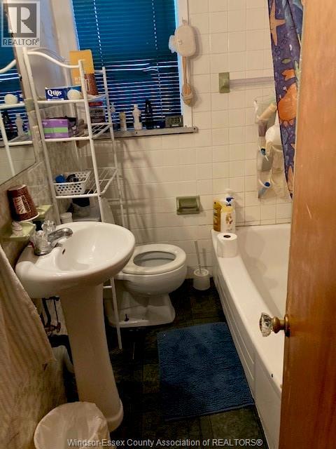4747 Seminole, Windsor, Ontario  N8Y 2A2 - Photo 7 - 25021141