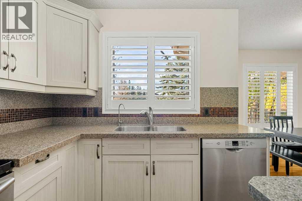 151 Mt Gibraltar Heights Se, Calgary, Alberta  T2Z 3R2 - Photo 13 - A2266324