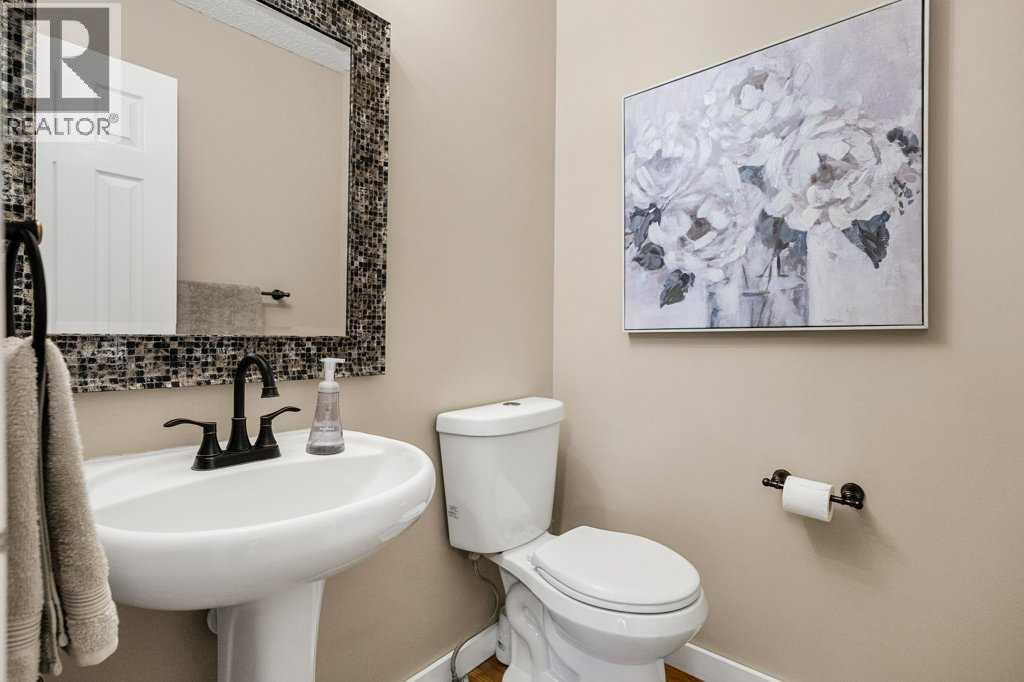 151 Mt Gibraltar Heights Se, Calgary, Alberta  T2Z 3R2 - Photo 17 - A2266324