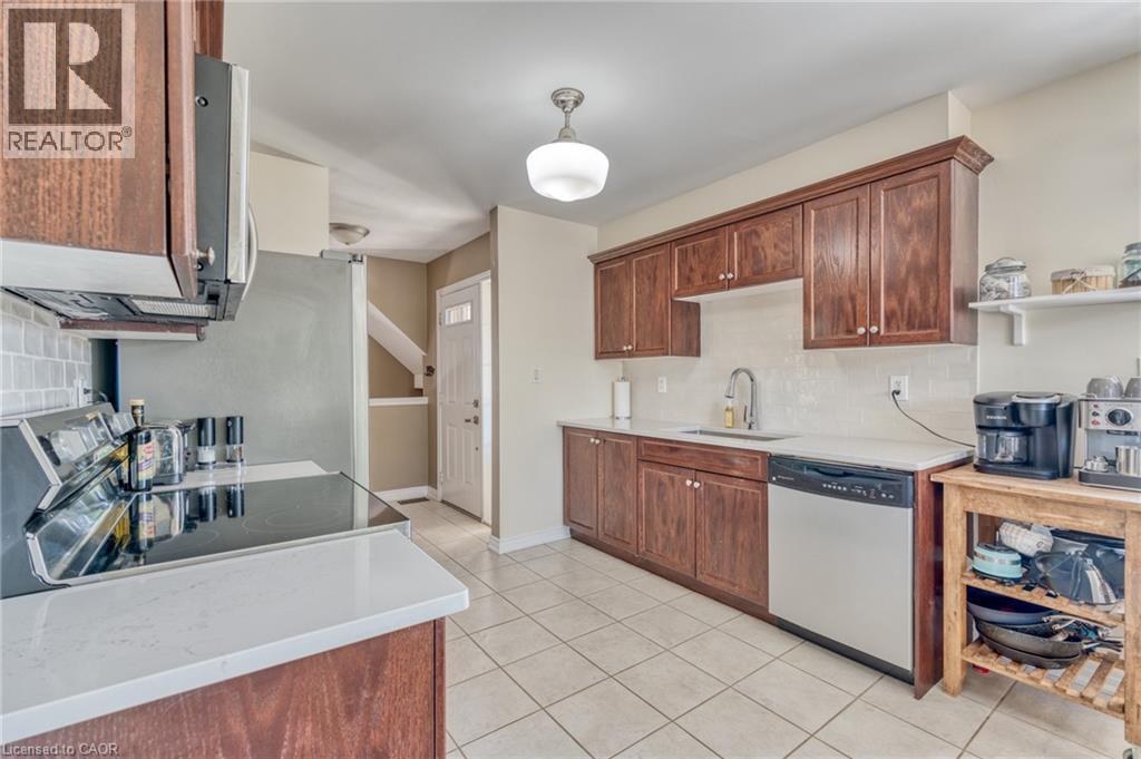 286 Fall Fair Way, Binbrook, Ontario  L0R 1C0 - Photo 10 - 40771080