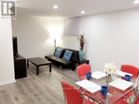 B - 1588 Corkstone Glade, Mississauga, Ontario  L4W 2E7 - Photo 7 - W12482567