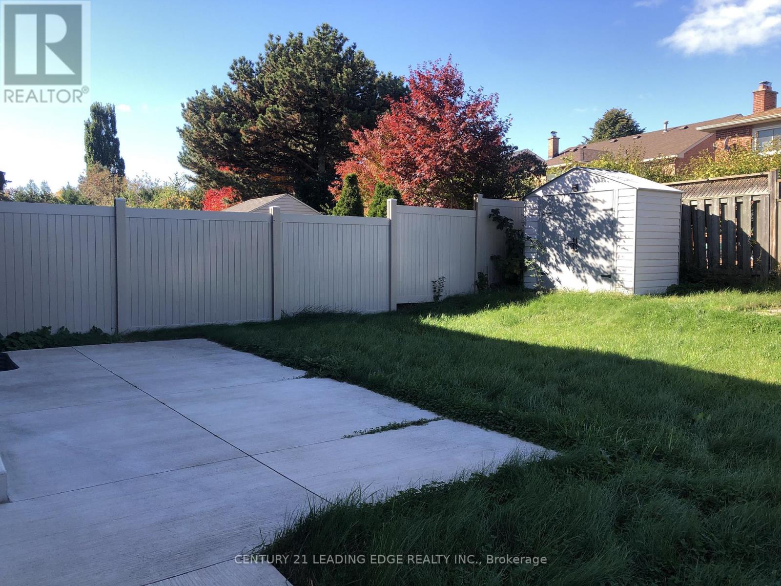 B - 1588 Corkstone Glade, Mississauga, Ontario  L4W 2E7 - Photo 12 - W12482567