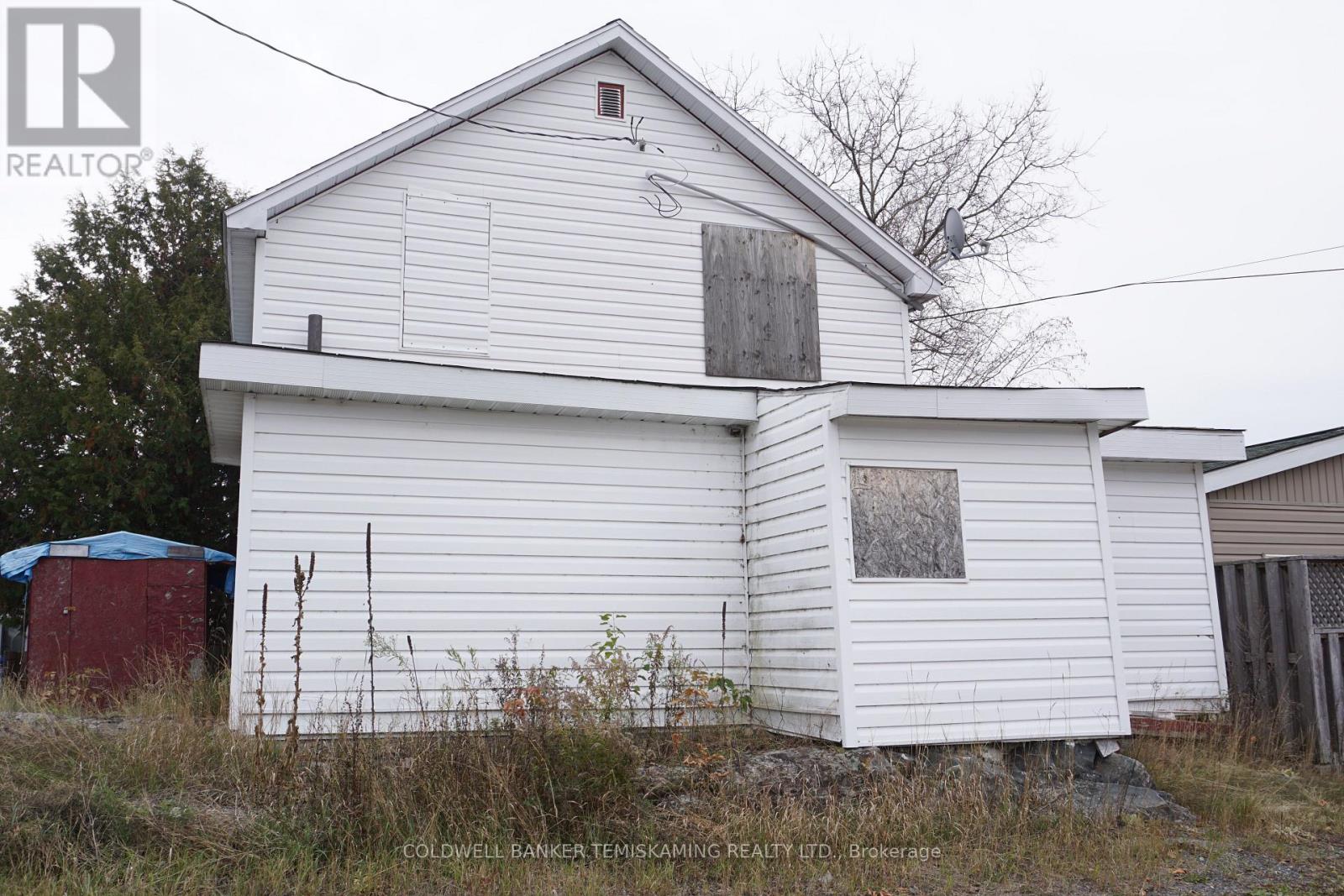 105 Jamieson Street, Cobalt, Ontario  P0J 1C0 - Photo 2 - T12494372