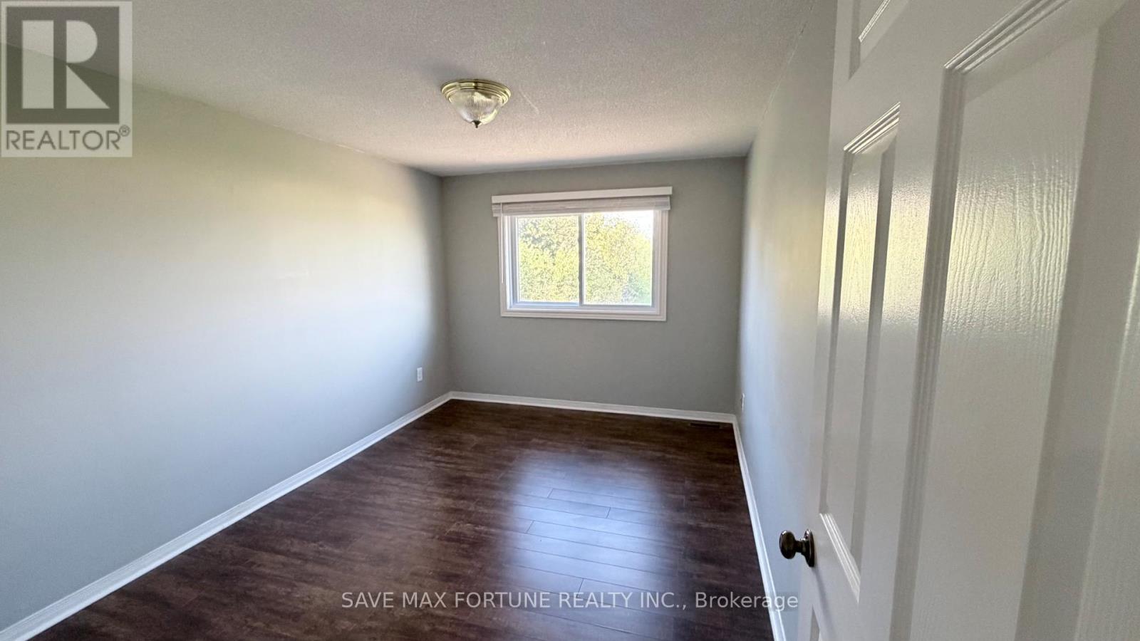 27 - 1 Royalwood Court, Hamilton, Ontario  L8E 4Y2 - Photo 22 - X12494344