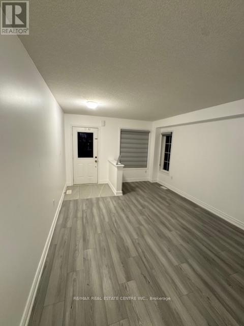 56 Cleghorn Drive, Hamilton, Ontario  L0R 1C0 - Photo 5 - X12493620