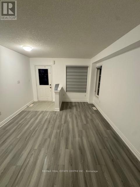 56 Cleghorn Drive, Hamilton, Ontario  L0R 1C0 - Photo 4 - X12493620