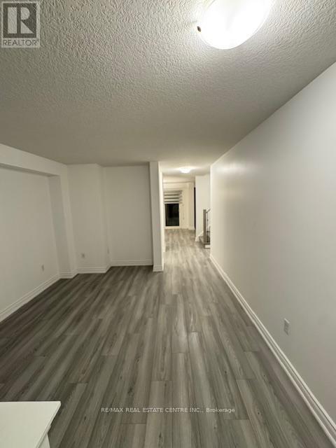 56 Cleghorn Drive, Hamilton, Ontario  L0R 1C0 - Photo 6 - X12493620