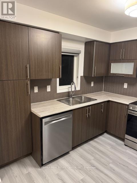 56 Cleghorn Drive, Hamilton, Ontario  L0R 1C0 - Photo 8 - X12493620