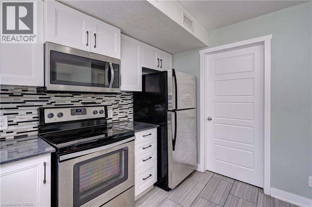 190 Century Hill Drive Unit# A4, Kitchener, Ontario  N2E 0G9 - Photo 9 - 40763757