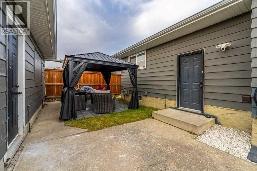 6707 23 Avenue Ne, Calgary, Alberta  T1Y 1V3 - Photo 39 - A2267623