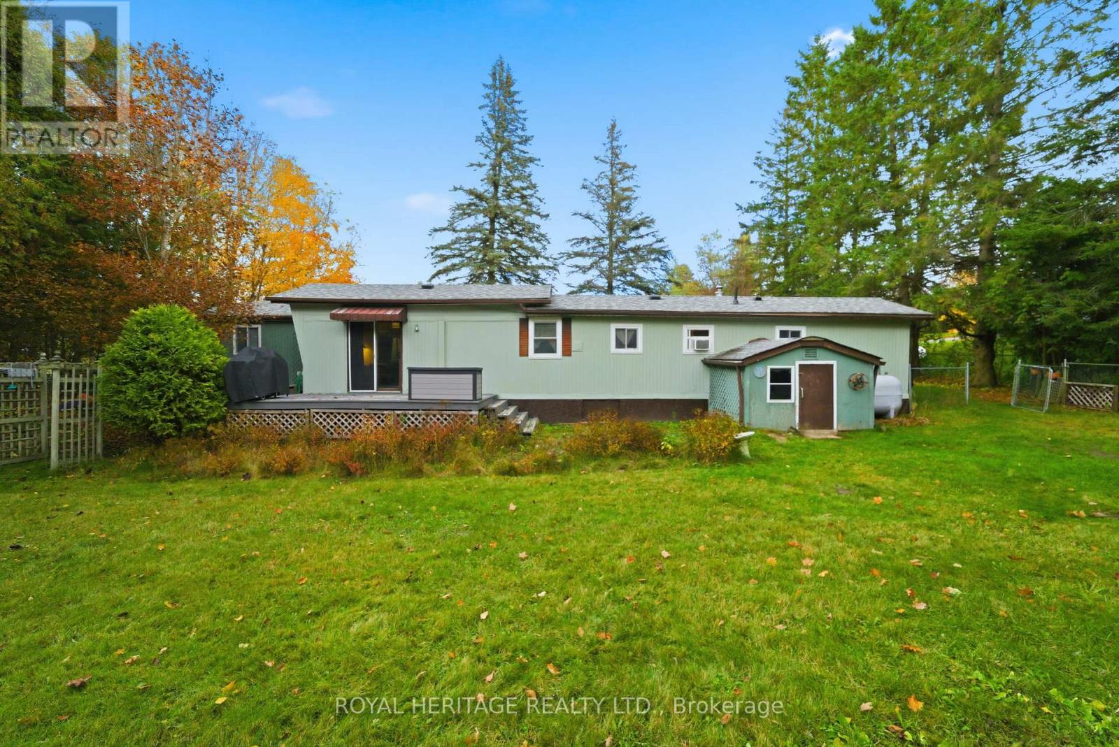 105 Glengarry Road, Kawartha Lakes (Manvers), Ontario  L0A 1A0 - Photo 30 - X12494398