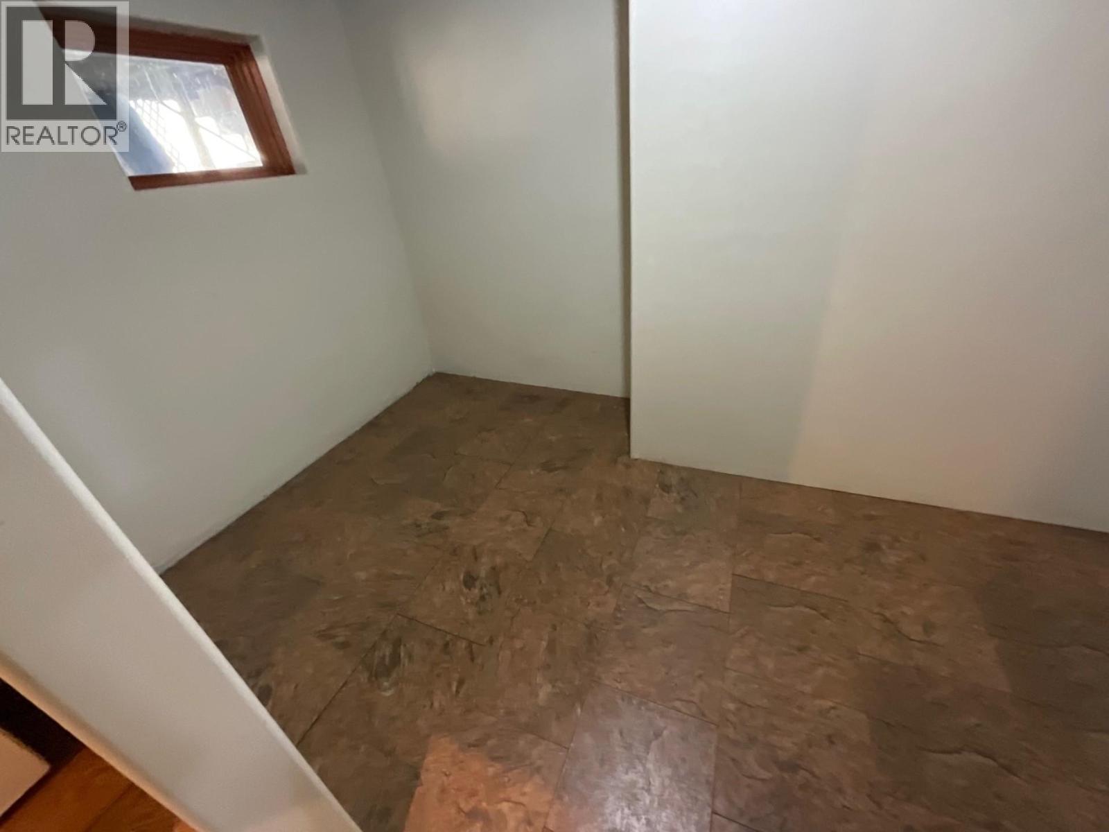 13235 Lake Shore Drive, Charlie Lake, British Columbia  V1J 8G1 - Photo 14 - R3059522