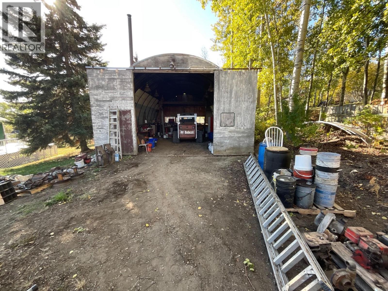 13235 Lake Shore Drive, Charlie Lake, British Columbia  V1J 8G1 - Photo 22 - R3059522