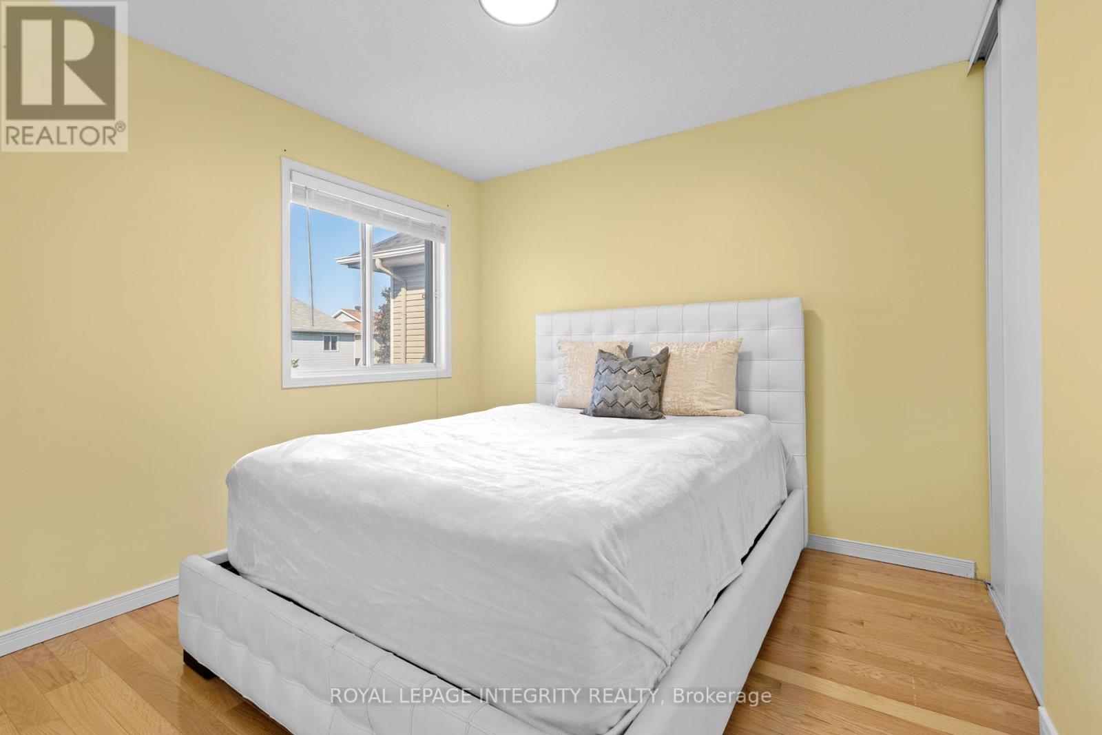 11 Royal Field Crescent, Ottawa, Ontario  K2J 4G1 - Photo 24 - X12494448