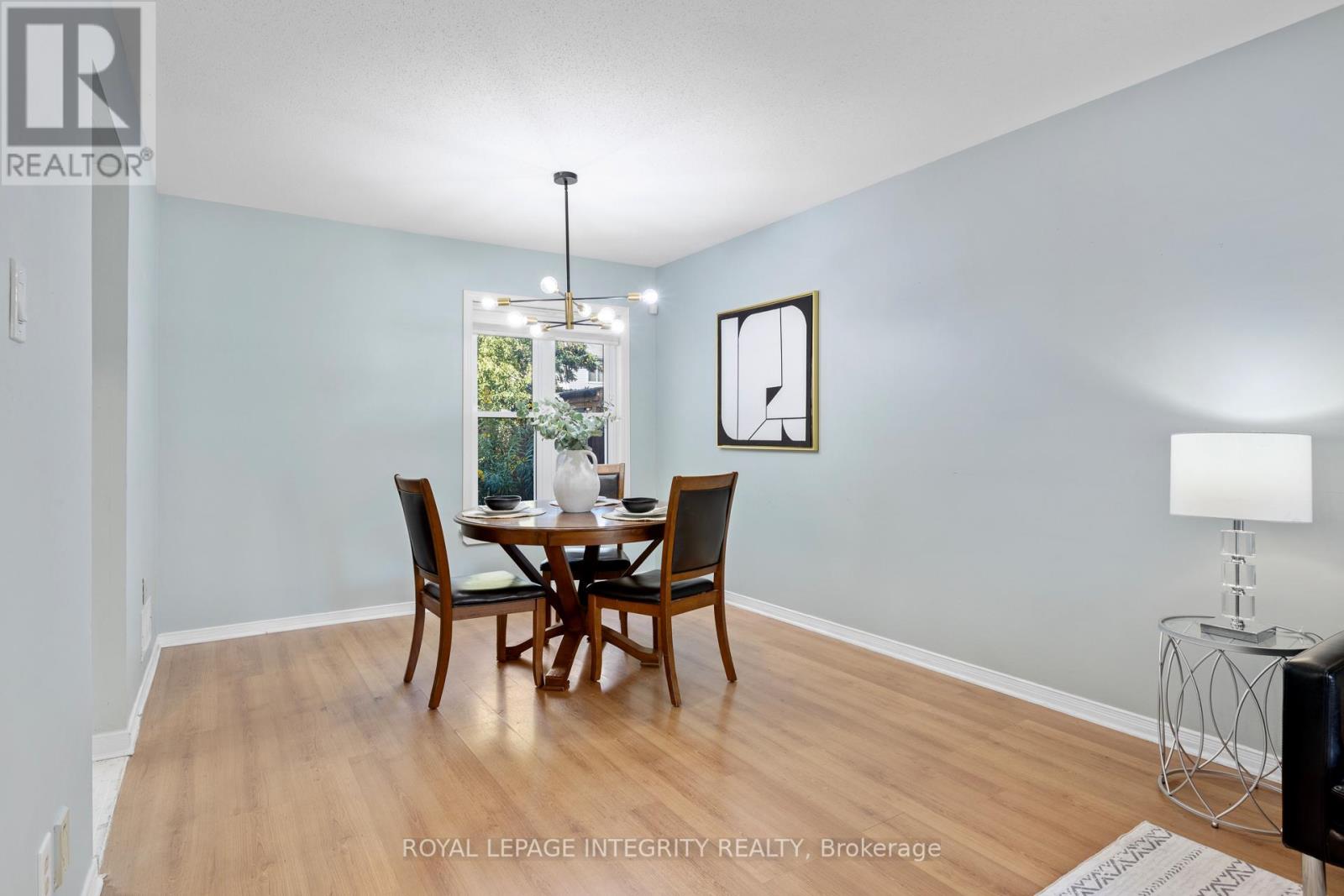 11 Royal Field Crescent, Ottawa, Ontario  K2J 4G1 - Photo 6 - X12494448