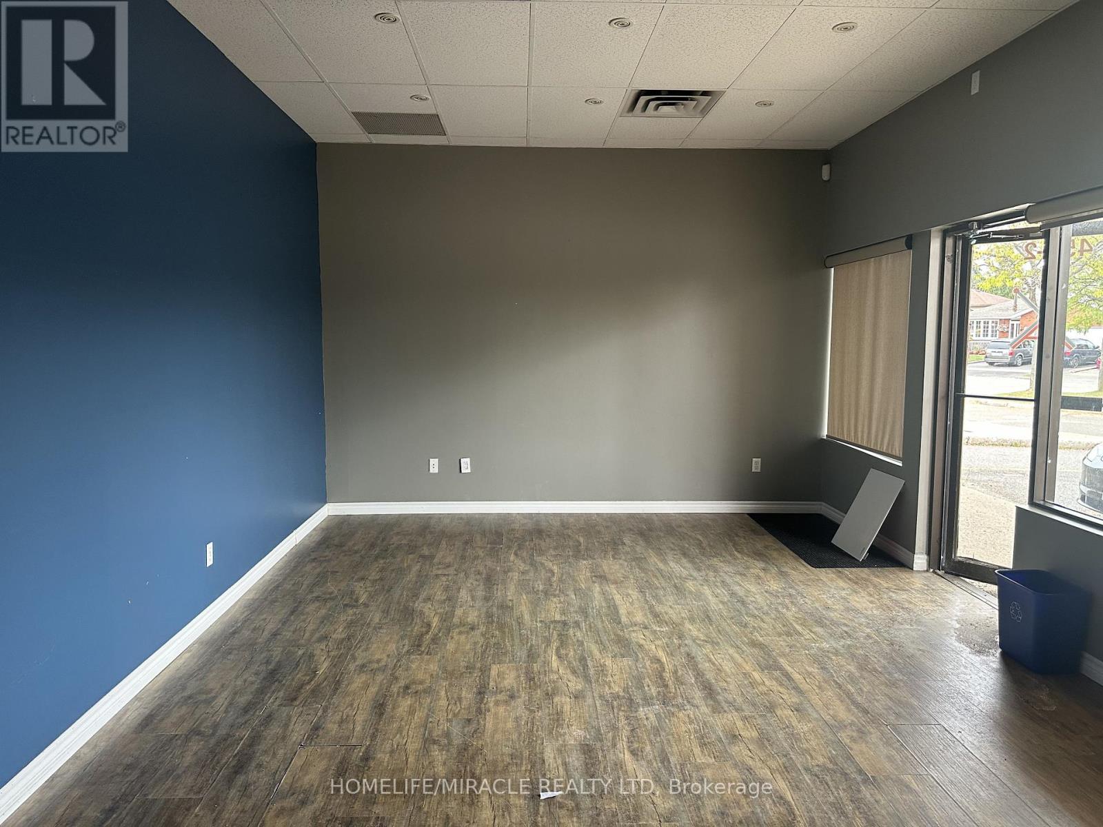 2 - 450 Westheights Drive, Kitchener, Ontario  N2N 2B9 - Photo 8 - X12494356