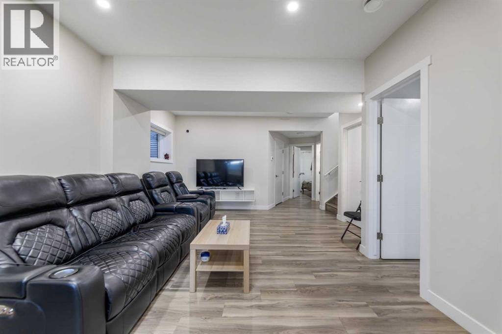 391 Corner Meadows Avenue Ne, Calgary, Alberta  T3N 1X7 - Photo 32 - A2266684