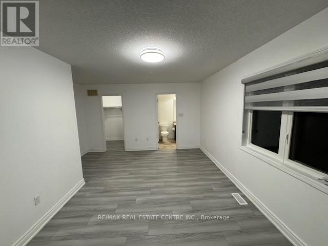 56 Cleghorn Drive, Hamilton, Ontario  L0R 1C0 - Photo 18 - X12493620