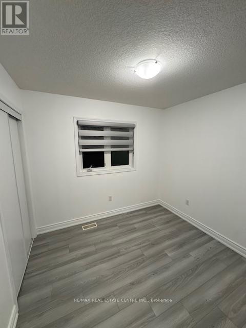 56 Cleghorn Drive, Hamilton, Ontario  L0R 1C0 - Photo 27 - X12493620