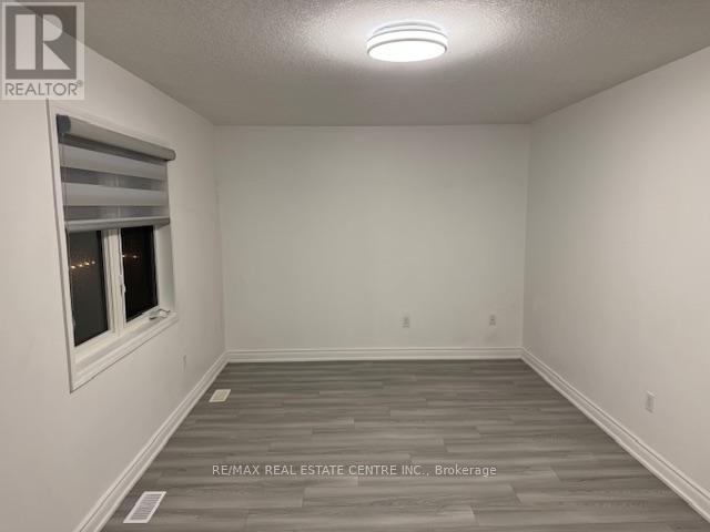 56 Cleghorn Drive, Hamilton, Ontario  L0R 1C0 - Photo 16 - X12493620