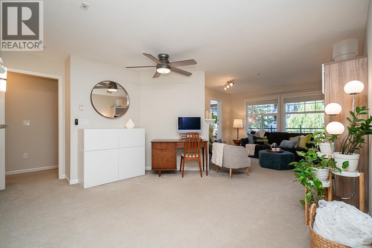 315 3075 Primrose Lane, Coquitlam, British Columbia  V3B 7S2 - Photo 9 - R3063451