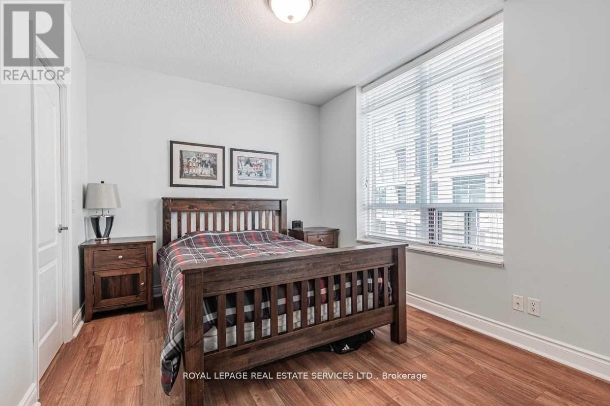 402 - 319 Merton Street, Toronto, Ontario  M4S 1A7 - Photo 12 - C12494408