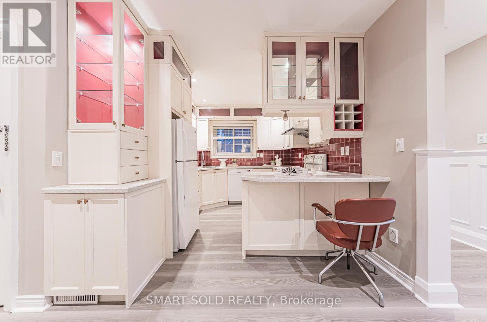 889 Avenue Road, Toronto, Ontario  M5P 2K7 - Photo 10 - C12494428