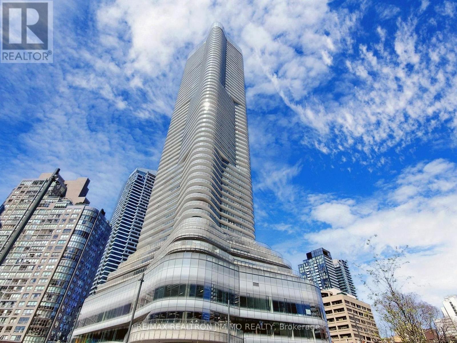 1208 - 11 WELLESLEY STREET W, Toronto, Ontario