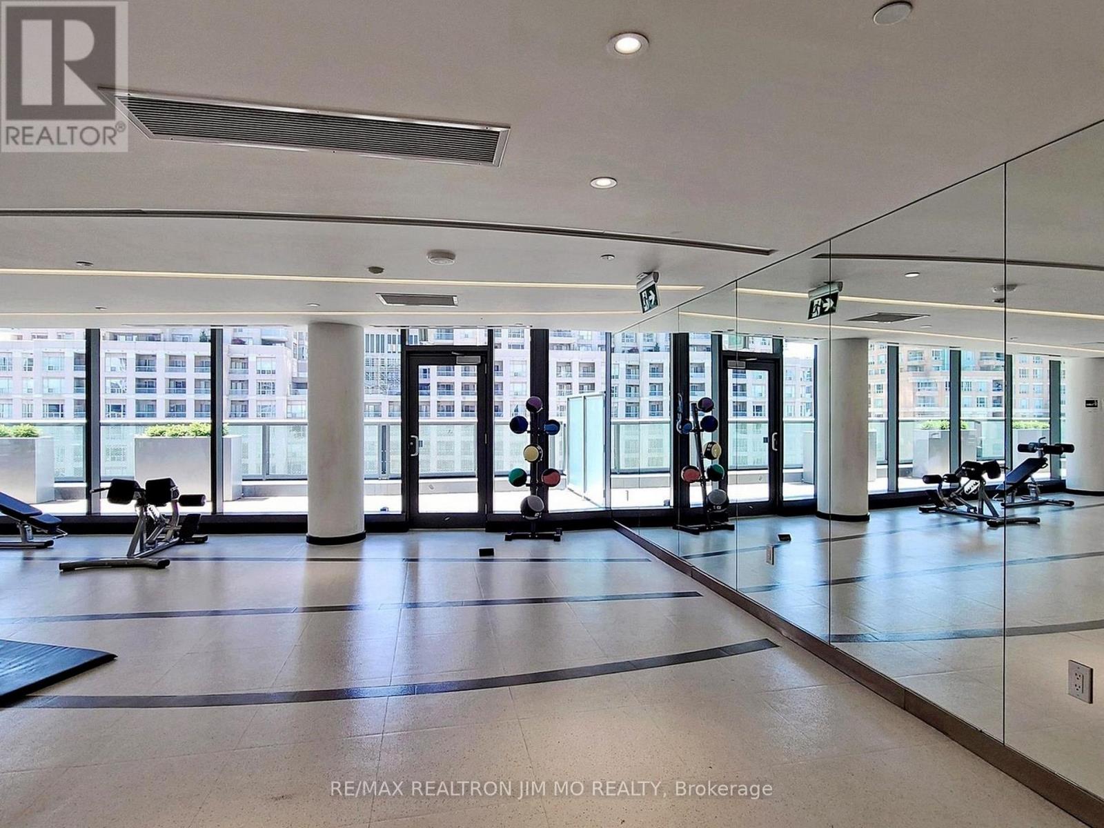 1208 - 11 Wellesley Street W, Toronto, Ontario  M4Y 0G4 - Photo 39 - C12494432