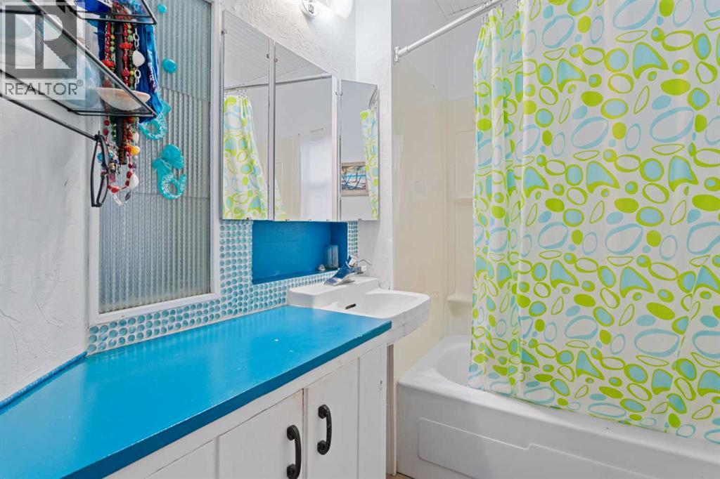 4517 & 4513 46 Street, Sylvan Lake, Alberta  T4S 1L2 - Photo 28 - A2259470