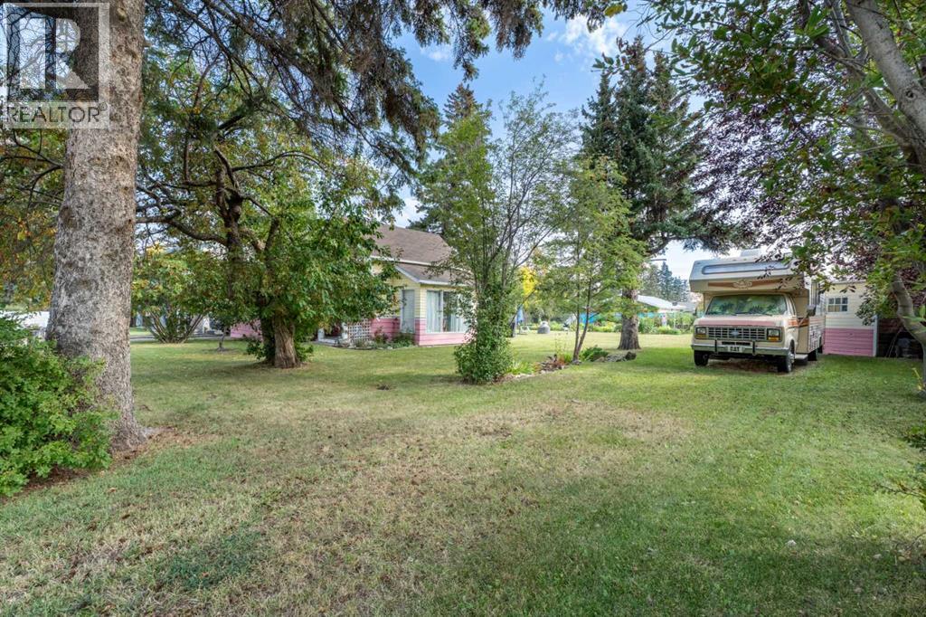 4517 & 4513 46 Street, Sylvan Lake, Alberta  T4S 1L2 - Photo 40 - A2259470