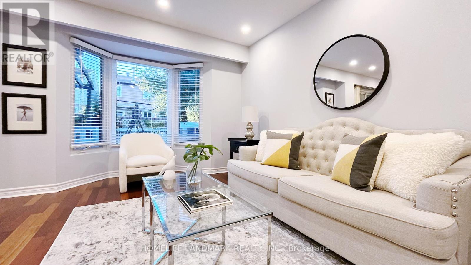 40 Belinda Square, Toronto, Ontario  M1W 3M2 - Photo 8 - E12494438