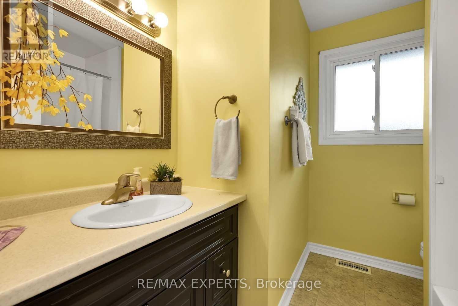 77 Cromwell Avenue, Oshawa, Ontario  L1J 4T5 - Photo 10 - E12494442