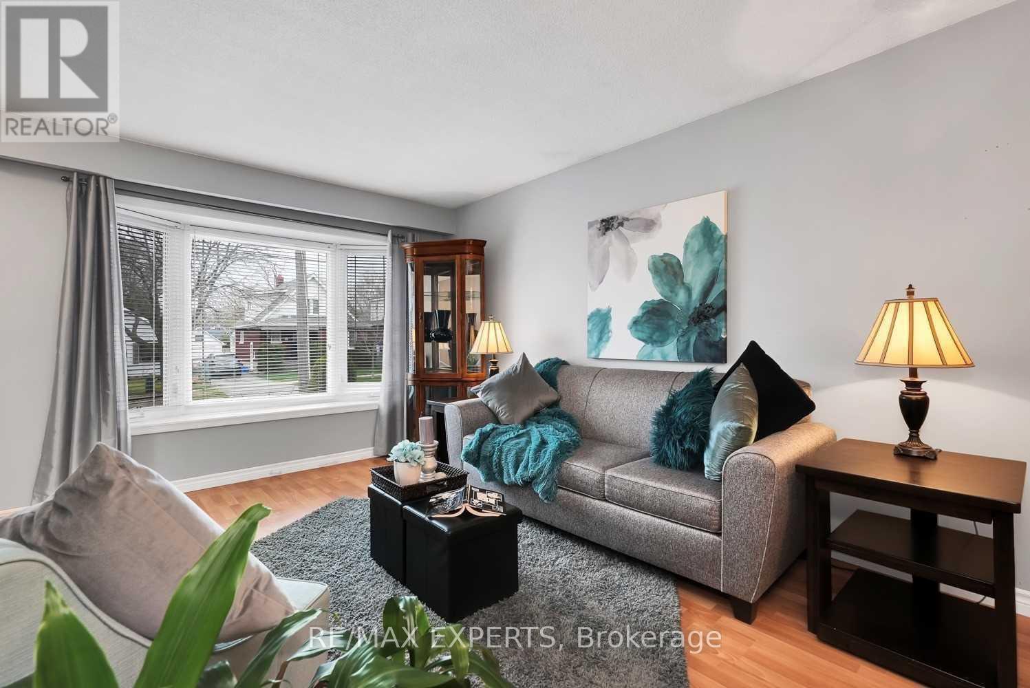 77 Cromwell Avenue, Oshawa, Ontario  L1J 4T5 - Photo 3 - E12494442