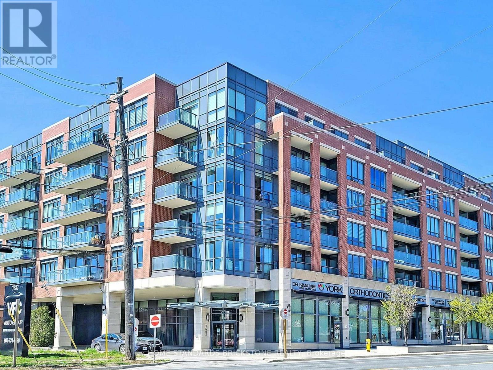 427 - 7608 YONGE STREET, Vaughan, Ontario